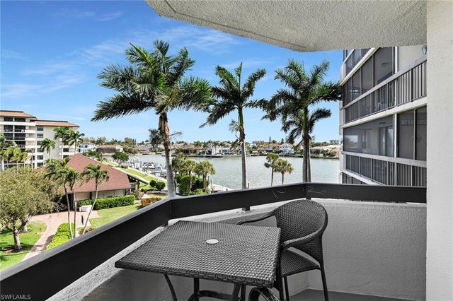 601 Seaview CT C401, Marco Island, FL 34145