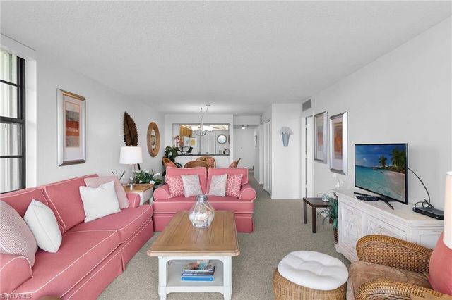 601 Seaview CT C401, Marco Island, FL 34145