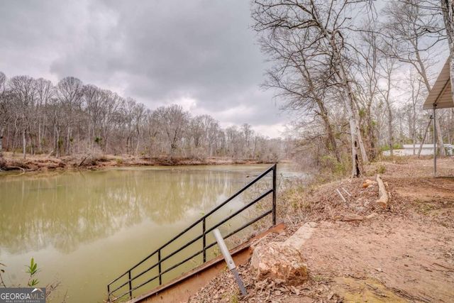 42 River Oaks Drive SW, Cartersville, GA 30120