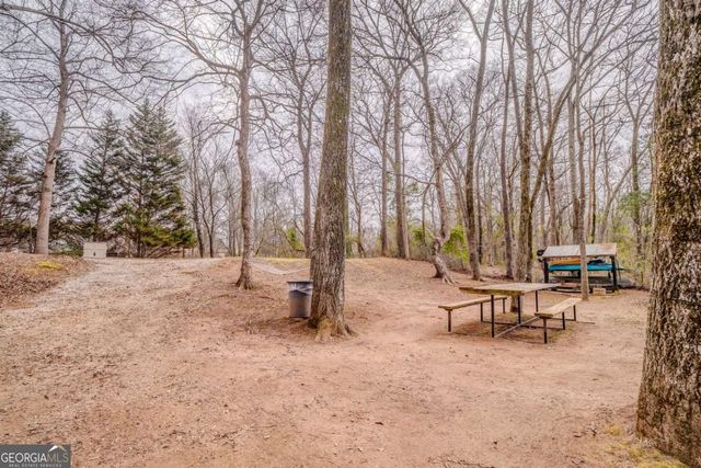 42 River Oaks Drive SW, Cartersville, GA 30120