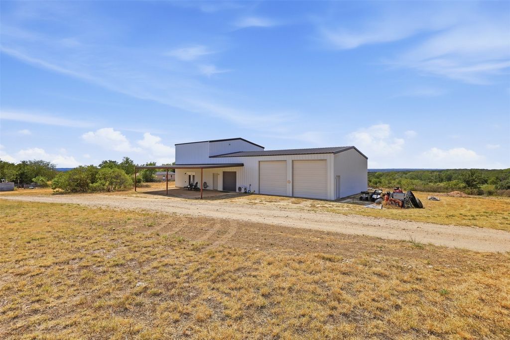 3933 Sarra Lane, Springtown, TX 76082 — photo 5
