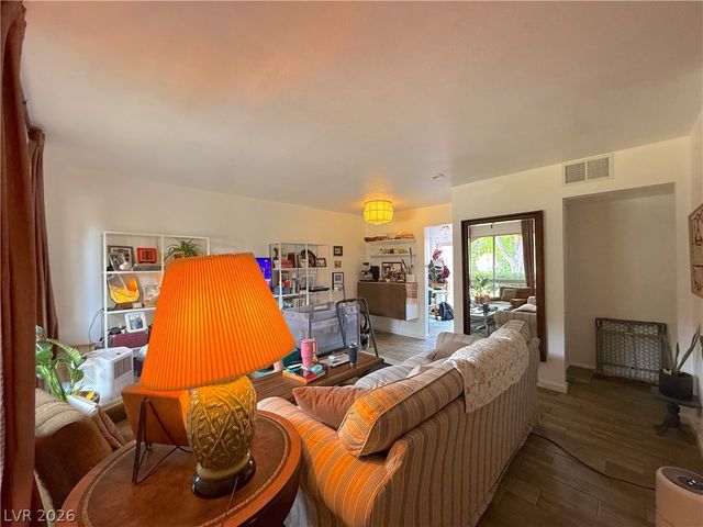 4029 Nightingale Court, Las Vegas, NV 89107