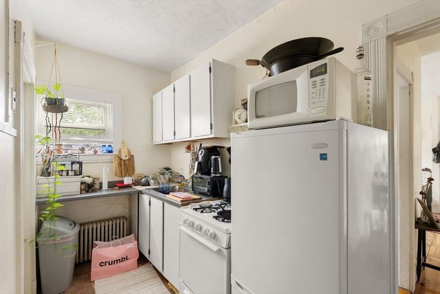 185-187 Lowell Street, Somerville, MA 02144