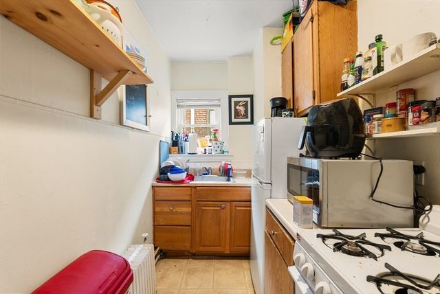 185-187 Lowell Street, Somerville, MA 02144