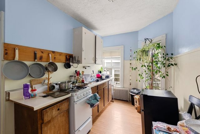 185-187 Lowell Street, Somerville, MA 02144