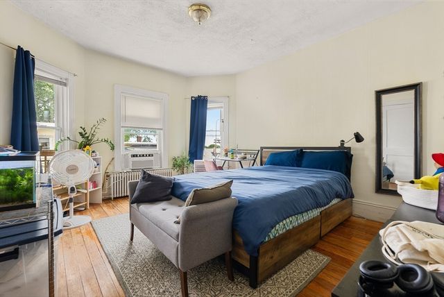 185-187 Lowell Street, Somerville, MA 02144
