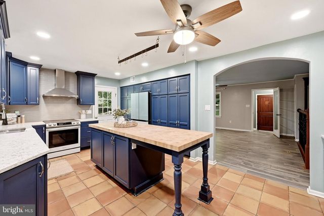 20752 GAPLAND RD, Rohrersville, MD 21779