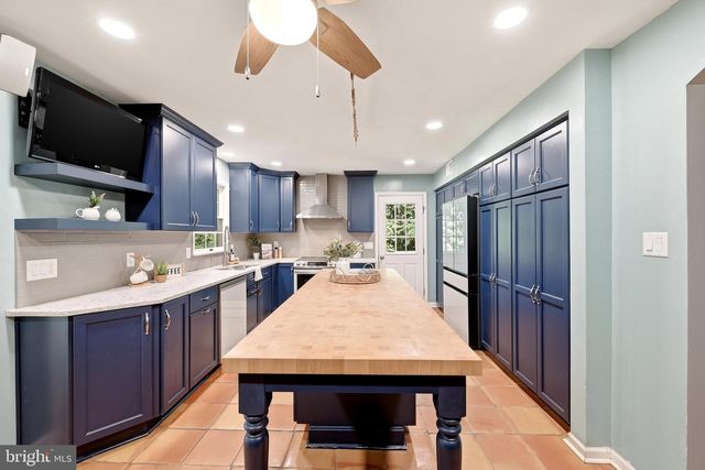 20752 GAPLAND RD, Rohrersville, MD 21779
