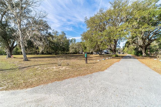 12265 SW HIGHWAY 484, Dunnellon, FL 34432