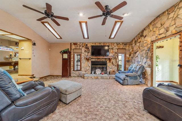 12265 SW HIGHWAY 484, Dunnellon, FL 34432