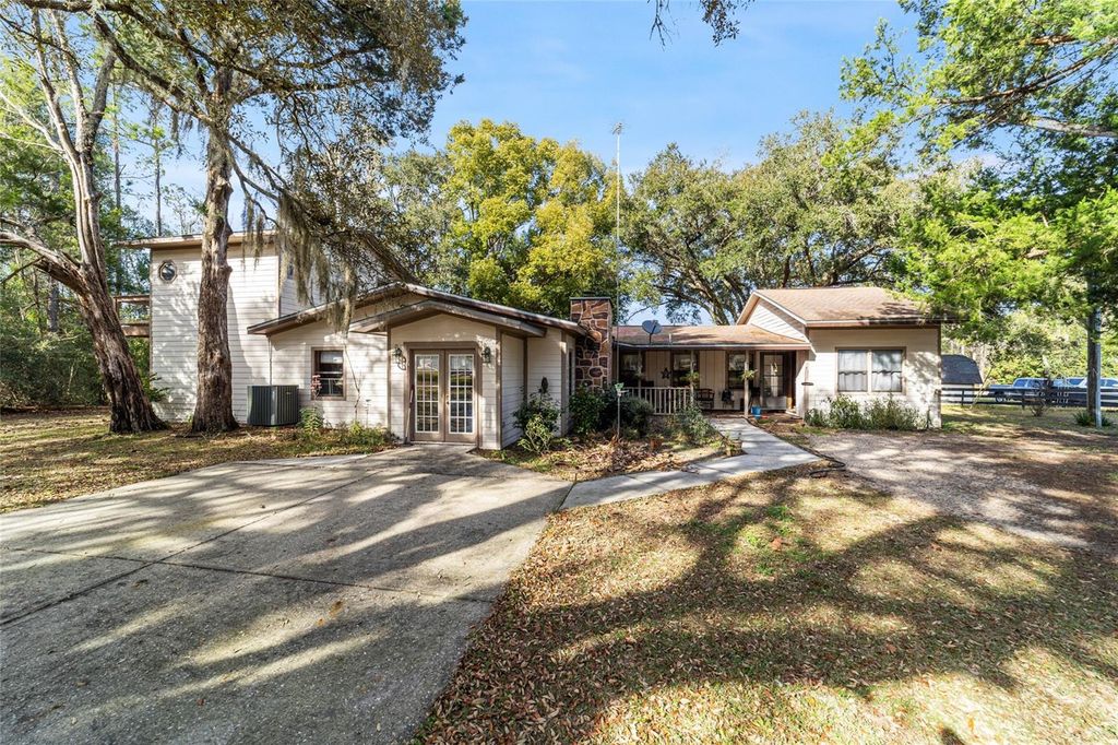 12265 SW HIGHWAY 484, Dunnellon, FL 34432