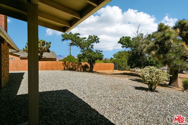 57918 Juarez Drive, Yucca Valley, CA 92284