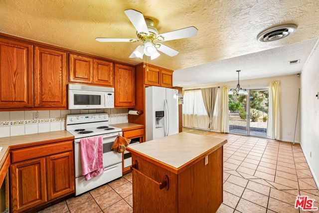 57918 Juarez Drive, Yucca Valley, CA 92284