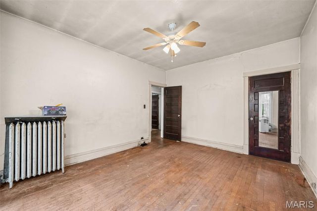 5924 De Giverville, St Louis, MO 63112