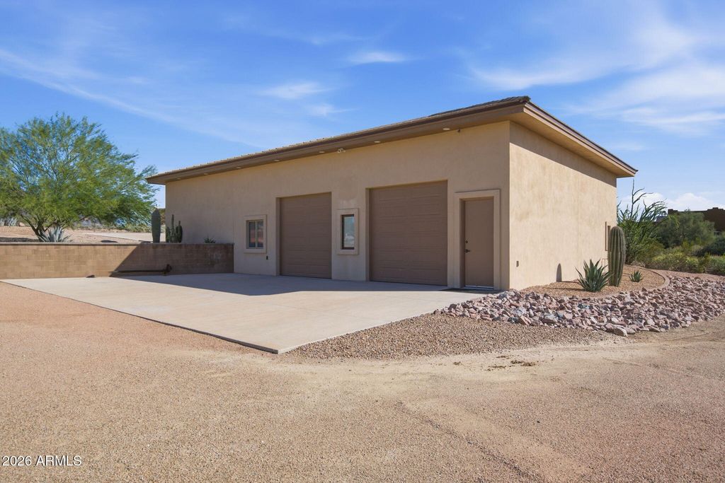 1532 N ROADRUNNER Road, Apache Junction, AZ 85119 — photo 3