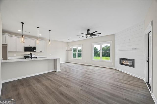 693 Racetrack Road, Toccoa, GA 30577