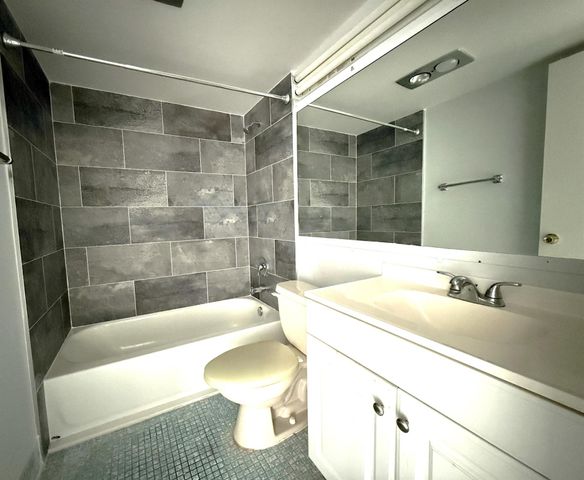 179 Northampton I, West Palm Beach, FL 33417