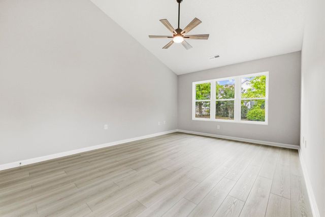 1527 Hallborough Dr., Surfside Beach, SC 29575