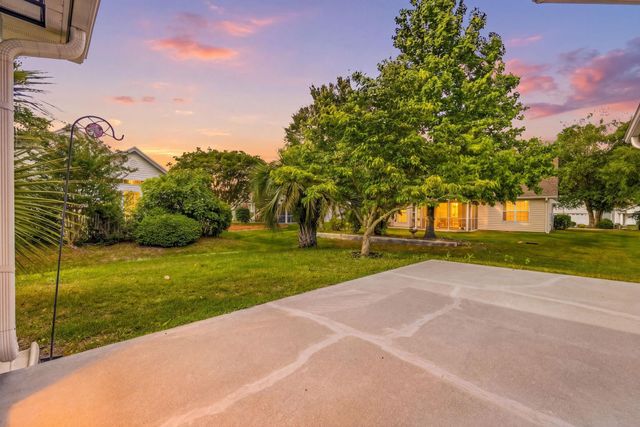 1527 Hallborough Dr., Surfside Beach, SC 29575