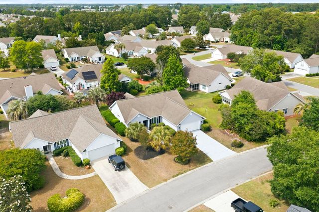 1527 Hallborough Dr., Surfside Beach, SC 29575