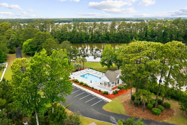 1527 Hallborough Dr., Surfside Beach, SC 29575