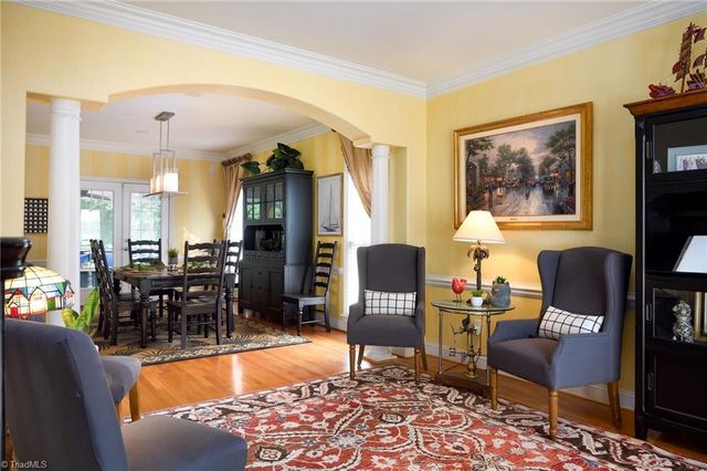 4 Windrock Way, Greensboro, NC 27455