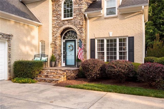 4 Windrock Way, Greensboro, NC 27455