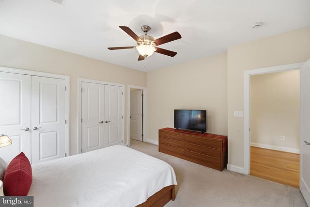 8104 REVATOM CT, Dunn Loring, VA 22027