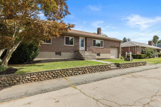 8 Helene St, Quincy, MA 02169