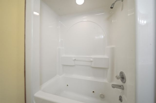 110 N Karren Ct, Wichita, KS 67212