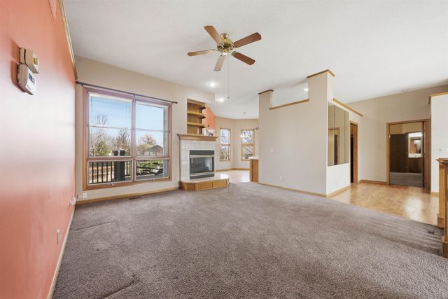 110 N Karren Ct, Wichita, KS 67212