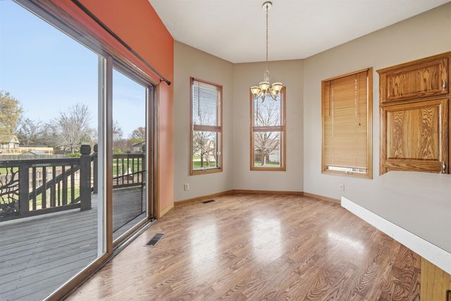 110 N Karren Ct, Wichita, KS 67212