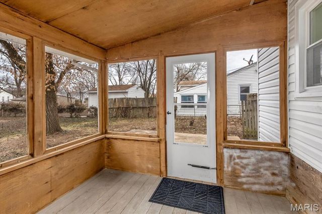 11218 Saint Shawn Lane, St Ann, MO 63074