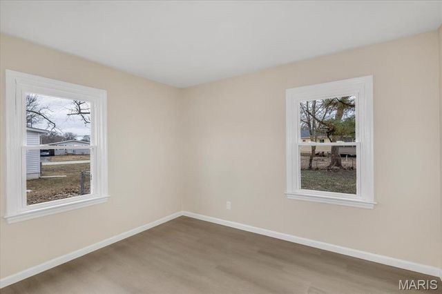 11218 Saint Shawn Lane, St Ann, MO 63074