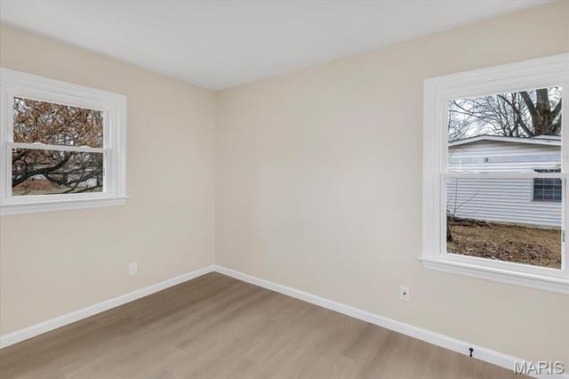 11218 Saint Shawn Lane, St Ann, MO 63074