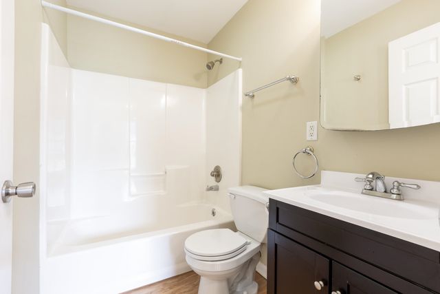 2545 W Main St, Gray, LA 70301