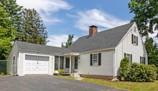 21 Echo Lane, West Hartford, CT 06107