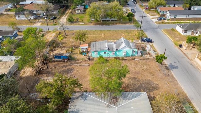 222 W Pablo Layton Street, Elsa, TX 78543