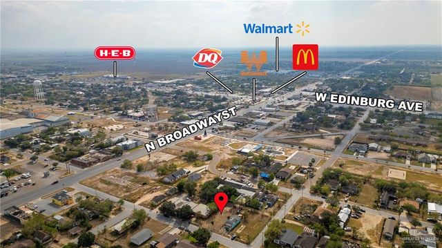 222 W Pablo Layton Street, Elsa, TX 78543