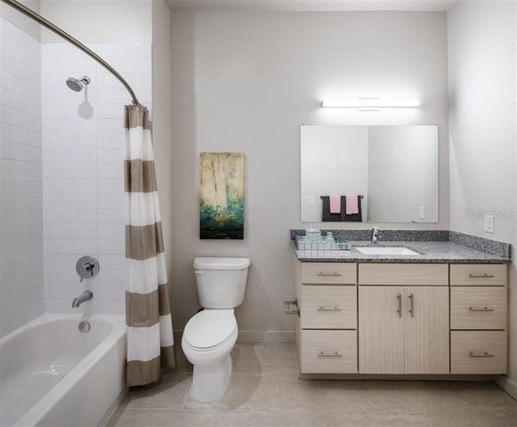 1185 S PINELLAS AVENUE B2, Tarpon Springs, FL 34689