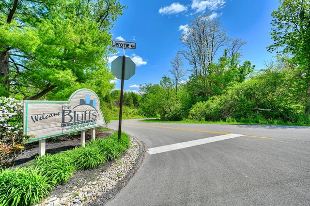 102 Winding Way, K, Covington, KY 41011
