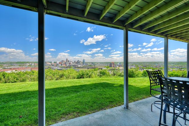 102 Winding Way, K, Covington, KY 41011