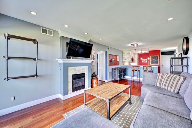 102 Winding Way, K, Covington, KY 41011