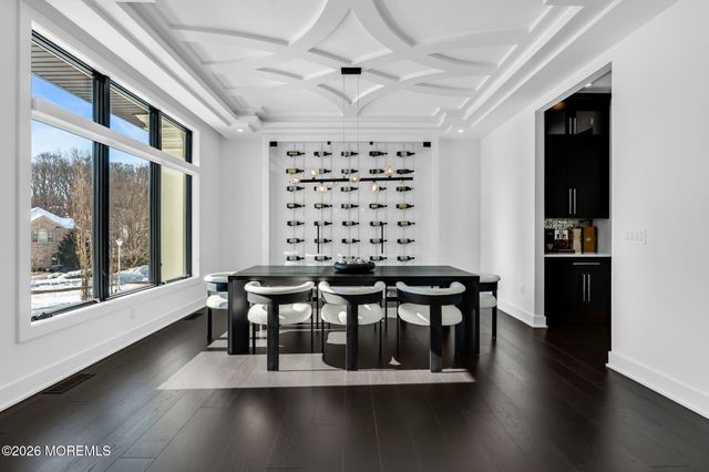 30 Winchester Lane, Holmdel, NJ 07733