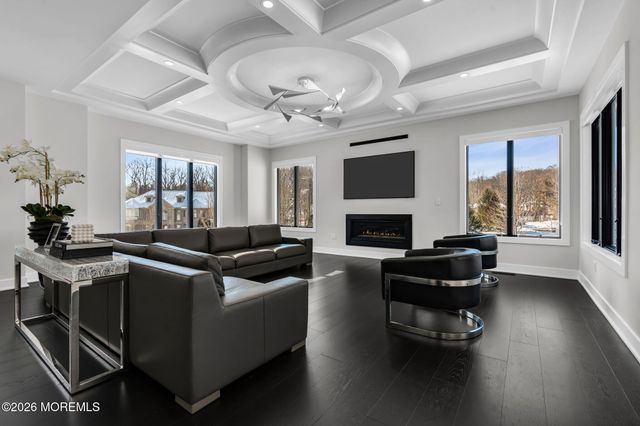 30 Winchester Lane, Holmdel, NJ 07733