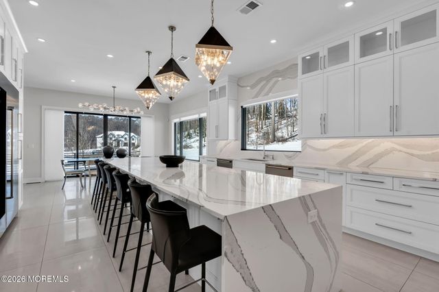 30 Winchester Lane, Holmdel, NJ 07733