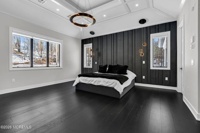 30 Winchester Lane, Holmdel, NJ 07733