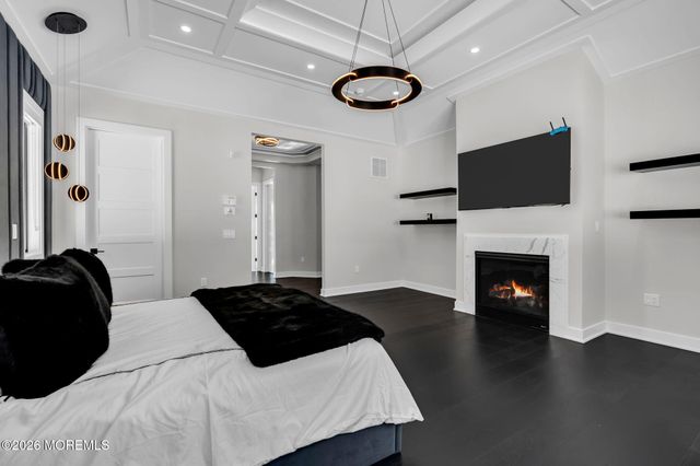 30 Winchester Lane, Holmdel, NJ 07733