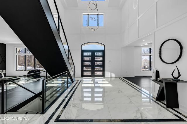 30 Winchester Lane, Holmdel, NJ 07733