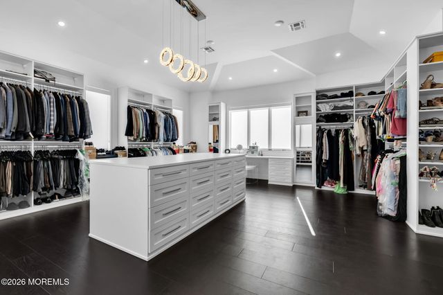 30 Winchester Lane, Holmdel, NJ 07733